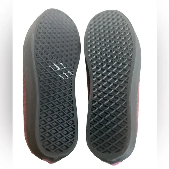 Van’s Women's Maroon and Hot Pink Sneakers Size: 8.5. NWOT Great Condition. - Picture 6 of 8